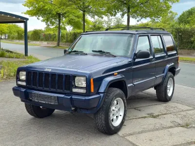 Gebraucht Jeep Cherokee Limited 178 PS (130 kW) 1997 Blau SUV