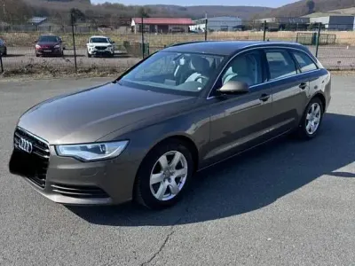 Gebraucht Audi A6 245 PS (180 kW) 2012 Grau Kombi