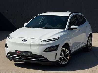 Gebraucht Hyundai Kona Select 100 kW (136 PS) 2022 Weiß SUV