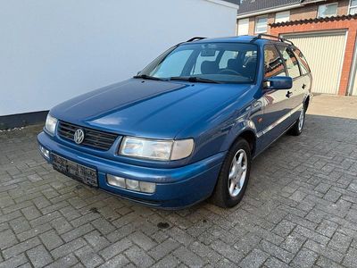 Gebraucht VW Passat 90 PS (66 kW) 1993 Blau Kombi