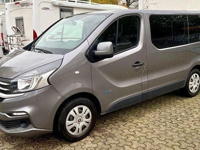 Gebraucht Fiat Talento Family 95 PS (69 kW) 2017 Grau Van / Kleinbus
