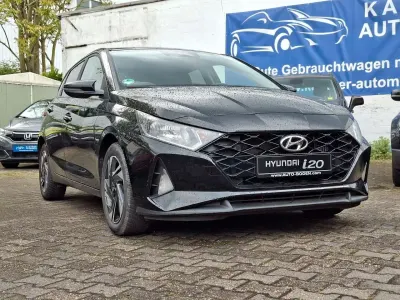 Gebraucht Hyundai i20 Edition 30 101 PS (74 kW) 2022 Schwarz Kleinwagen