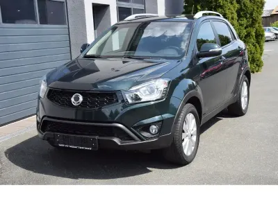 Gebraucht SsangYong Korando 178 PS (130 kW) 2016 Grün SUV