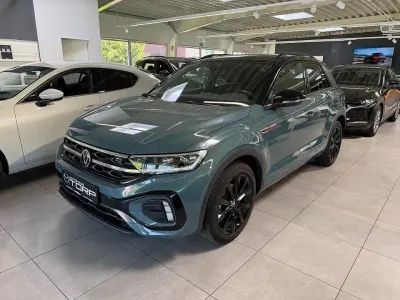 Second-hand VW T-Roc Style 150 CP (110 kW) 2023 Albastru SUV