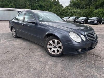 Mercedes E220