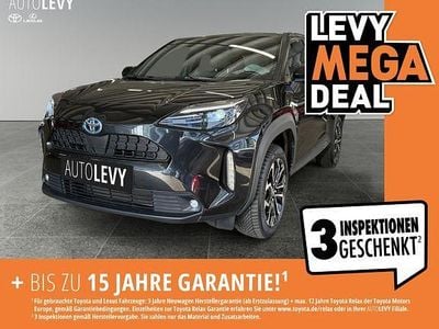 Gebraucht Toyota Yaris Hybrid Connect Style 116 PS (85 kW) 2023 Mysticschwarz mica SUV