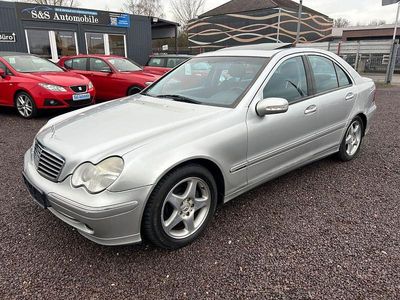 Silber Gebraucht 2000 Mercedes C200 Avantgarde Limousine | 3.990 € (Teuer)