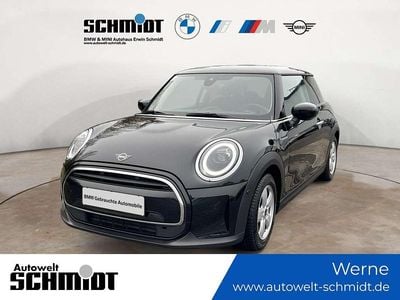 Gebraucht Mini Cooper Essential 136 PS (100 kW) 2024 Midnight black metallic Kleinwagen