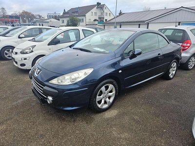 Gebraucht Peugeot 307 CC Tendance 109 PS (80 kW) 2007 Blau Cabrio