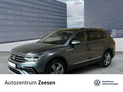 Gebraucht VW Tiguan Allspace Elegance 200 PS (147 kW) 2022 Platinum grey (metallic) SUV