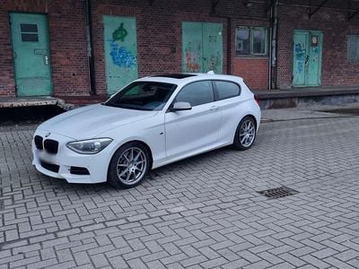 Gebraucht BMW M135 M Sport 320 PS (235 kW) 2014 Weiß Kleinwagen