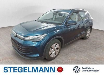 Nightshade blue metallic Gebraucht 2025 VW Tiguan SUV | 32.690 € (Superpreis)