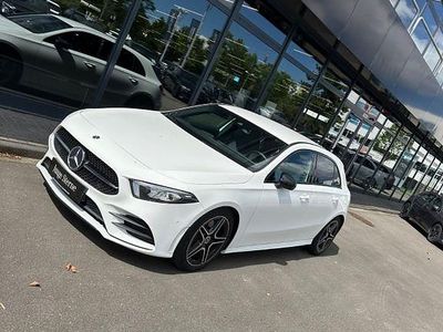 Gebraucht Mercedes A220 190 PS (139 kW) 2020 Weiß Limousine