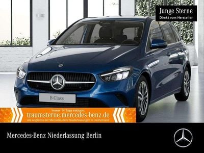 Gebraucht Mercedes E250 Advanced 163 PS (119 kW) 2024 Blau Limousine