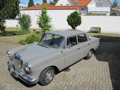 Gebraucht Mercedes 190 80 PS (58 kW) 1965 Grau Limousine