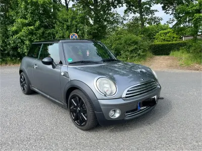 Gebraucht Mini Cooper 136 PS (100 kW) 2010 Grau Kleinwagen