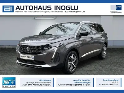 Gebraucht Peugeot 5008 Allure 131 PS (96 kW) 2024 Platiniumgrau SUV