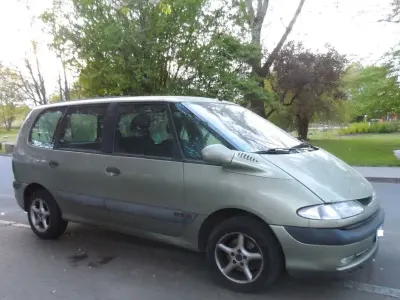 Gebraucht Renault Espace 114 PS (83 kW) 1998 Grün Van / Kleinbus