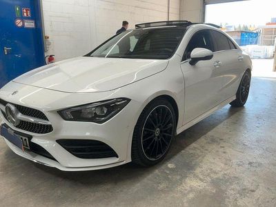Usata Mercedes CLA220 AMG line 190 CV (139 kW) 2019 Bianco Berlina