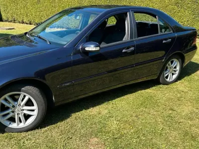 Gebraucht Mercedes W180 142 PS (104 kW) 2004 Blau Limousine