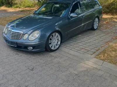 Gebraucht Mercedes 320 225 PS (165 kW) 2007 Grau Kombi