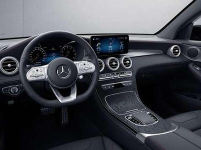 Usata Mercedes GLC200 AMG 197 CV (144 kW) 2022 Grigio SUV