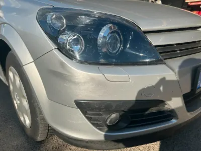 Gebraucht Opel Astra 92 PS (67 kW) 2004 Silber Kombi