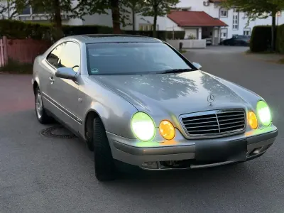 Brugt Mercedes CLK200 136 HK (100 kW) 1999 Sølv Coupe