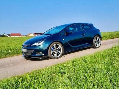 Gebraucht Opel Astra GTC Eco 200 PS (147 kW) 2017 Grün Coupé