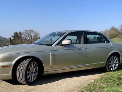 Gebraucht Jaguar XJ 298 PS (219 kW) 2008 Gold Limousine