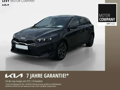 Neu Kia Ceed 101 PS (74 kW) 2025 H8g dark penta metal m Kleinwagen
