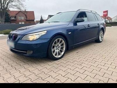 Second-hand BMW 530 234 CP (172 kW) 2008 Albastru Break