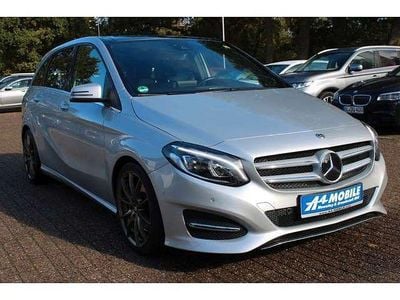 Usata Mercedes B250 211 CV (155 kW) 2018 Argento Monovolume