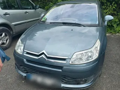 Gebraucht Citroën C4 109 PS (80 kW) 2007 Blau Coupé