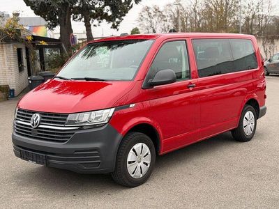 Rot Gebraucht 2021 VW Transporter Van | 21.990 € (Etwas zu teuer)