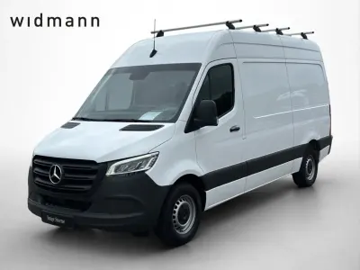 Używany Mercedes Sprinter 170 KM (125 kW) 2022 Biały Van