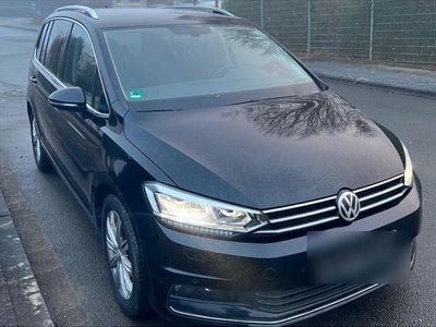 Gebraucht VW Touran 150 PS (110 kW) 2017 Schwarz Van / Kleinbus