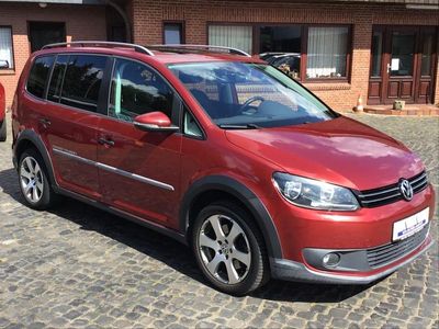 VW Touran Cross