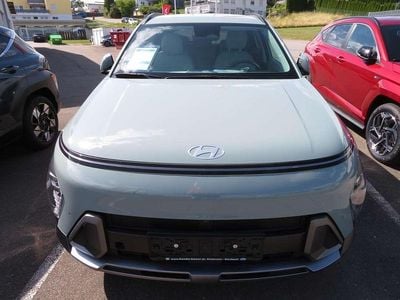 Gebraucht Hyundai Kona Trend 105 PS (77 kW) 2024 Mirage green SUV