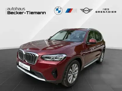Gebraucht BMW X3 Sport Line 292 PS (214 kW) 2022 Aventurinrot SUV