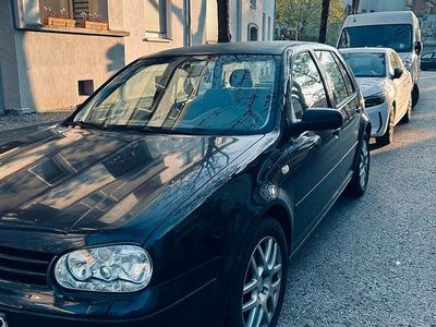 Gebraucht VW Golf IV 115 PS (84 kW) 2002 Schwarz Kleinwagen
