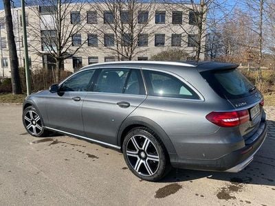 Mercedes 220