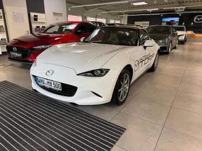 Gebraucht Mazda MX5 Kazari 132 PS (97 kW) 2025 Beige Cabrio