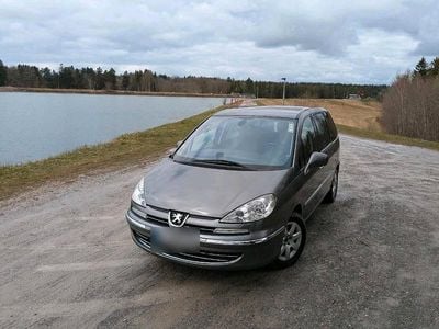 Gebraucht Peugeot 807 Allure 163 PS (119 kW) 2012 Grau Van / Kleinbus