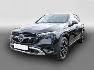 Second-hand Mercedes GLC300 197 CP (144 kW) 2025 Negru SUV
