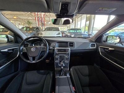 Gebraucht Volvo S60 Business Edition 136 PS (100 kW) 2015 Silber Limousine