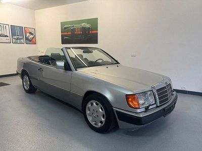 Gebraucht Mercedes 300 220 PS (161 kW) 1992 Silber Cabrio
