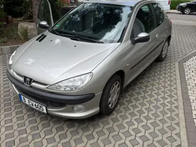 Gebraucht Peugeot 206 Filou 75 PS (55 kW) 2006 Silber Limousine