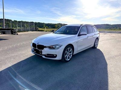 Gebraucht BMW 320 Sport Line 184 PS (135 kW) 2013 Weiß Kombi