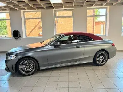 Gebraucht Mercedes C300 AMG 258 PS (189 kW) 2022 Grau Cabrio